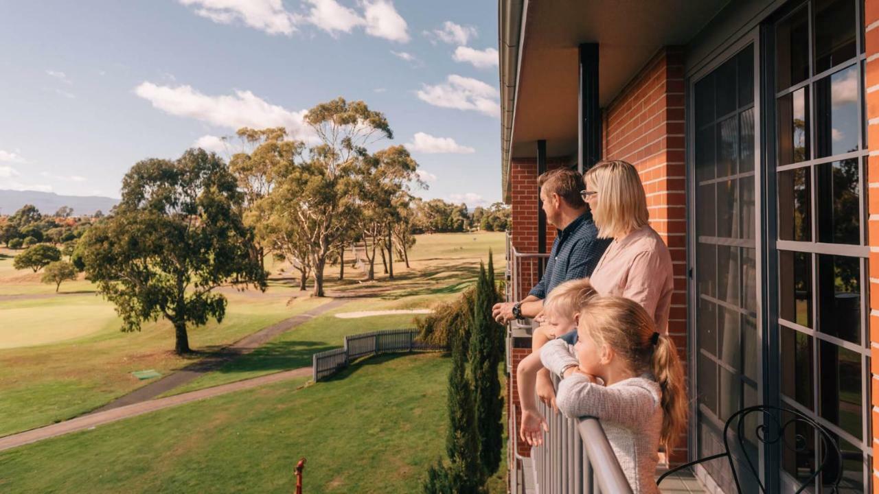 Country Club Tasmania Hotel Launceston Exterior photo